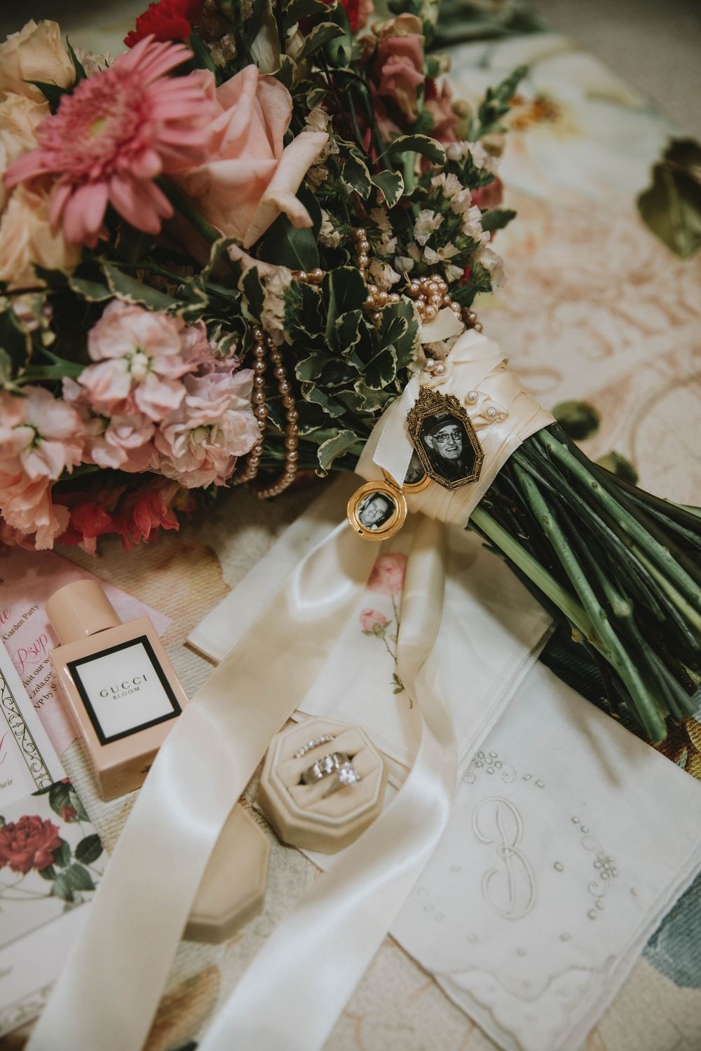 Old Saint Luke’s Church wedding photography , pittsburgh pa wedding photographer, Andrew Carnegie Free Library & Music Hall reception