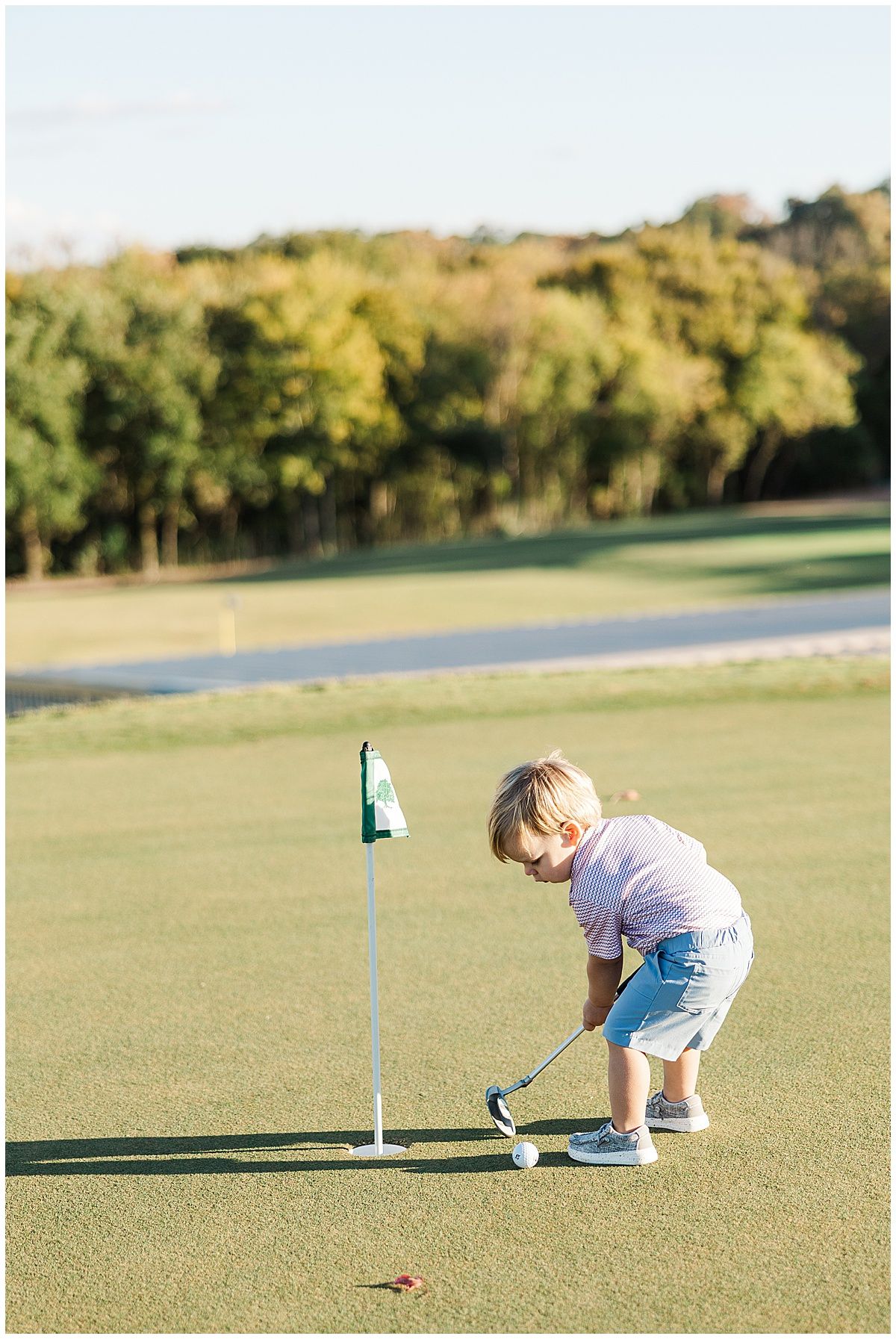 Slanovec family enjoying a family photography session at East Ridge Country Club in Shreveport Louisiana