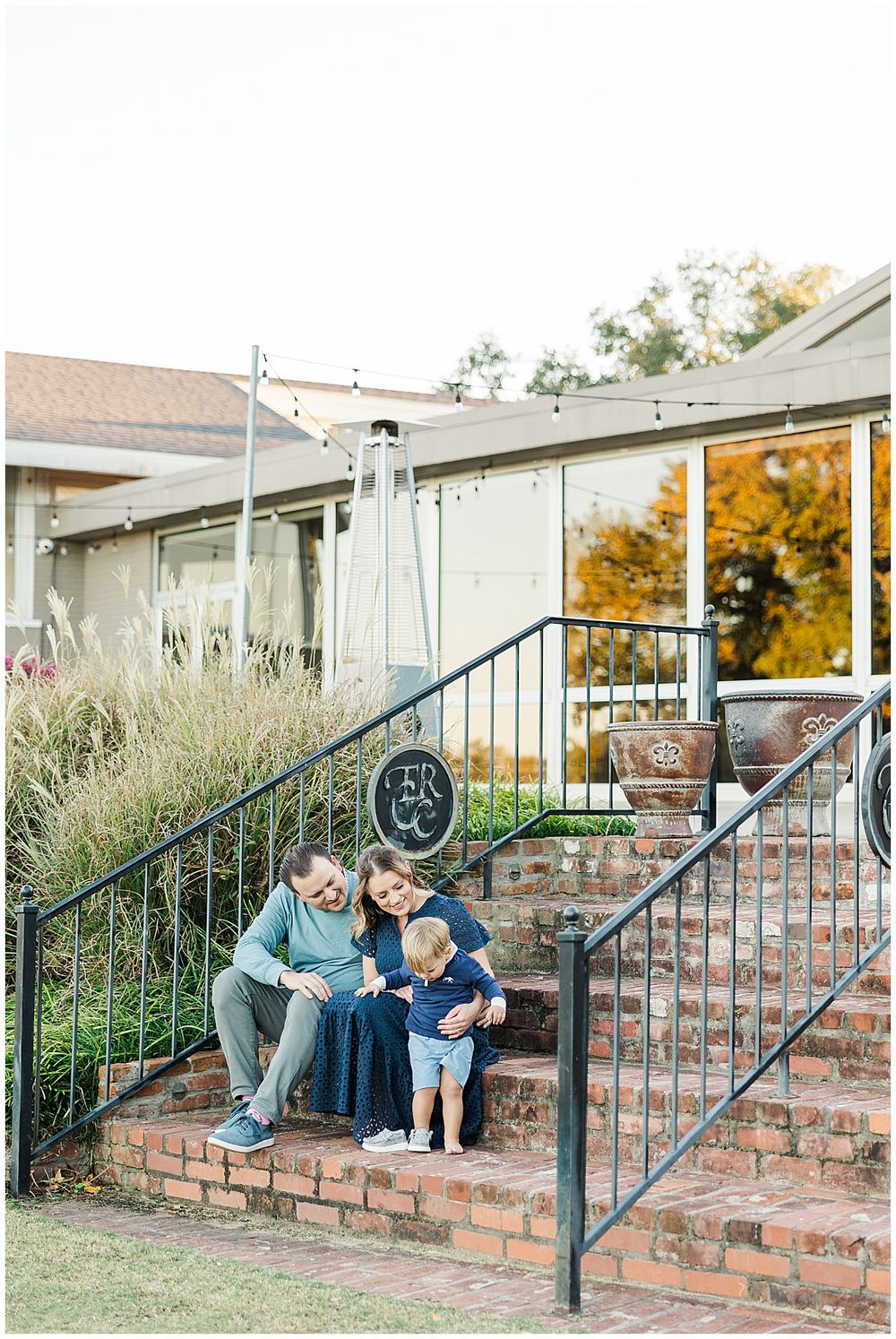 Slanovec family enjoying a family photography session at East Ridge Country Club in Shreveport Louisiana