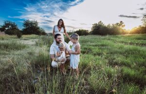 family photographer AZ, outdoor family portraits maternity photography AZ, desert maternity session	pregnancy portraits Arizona