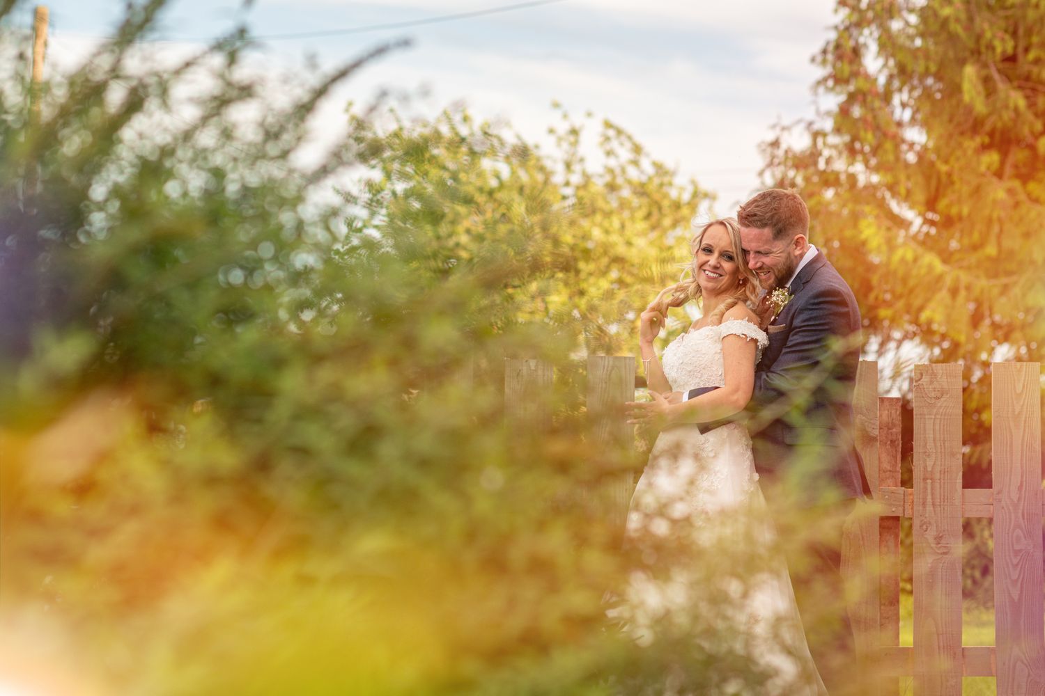 Stanford Farm Wedding Couple Pose