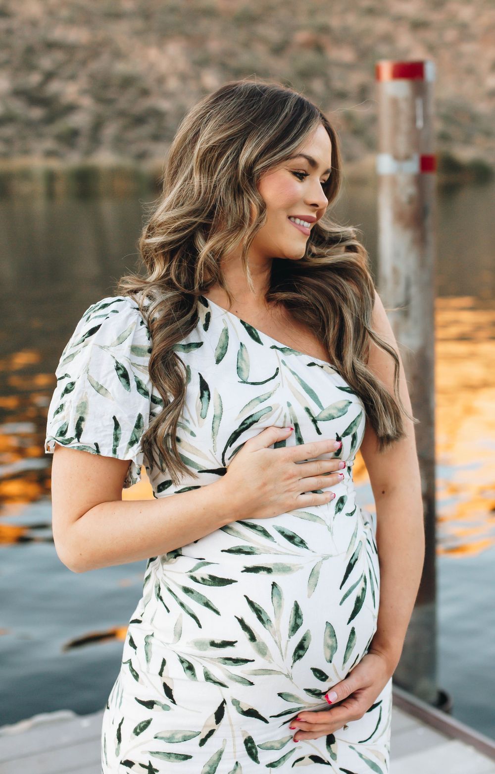 Outdoor maternity photos | Best Dallas Fort Worth, Texas  Maternity Photographer | Alexandra Alcos Photography
