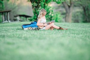 Senior Portrait Photographer, Lucky Peak Boise Idaho. Capturing your moments in your style. Portrait Photographer Boise Idaho, Senior Photos