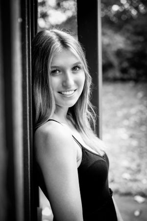 girls senior pictures