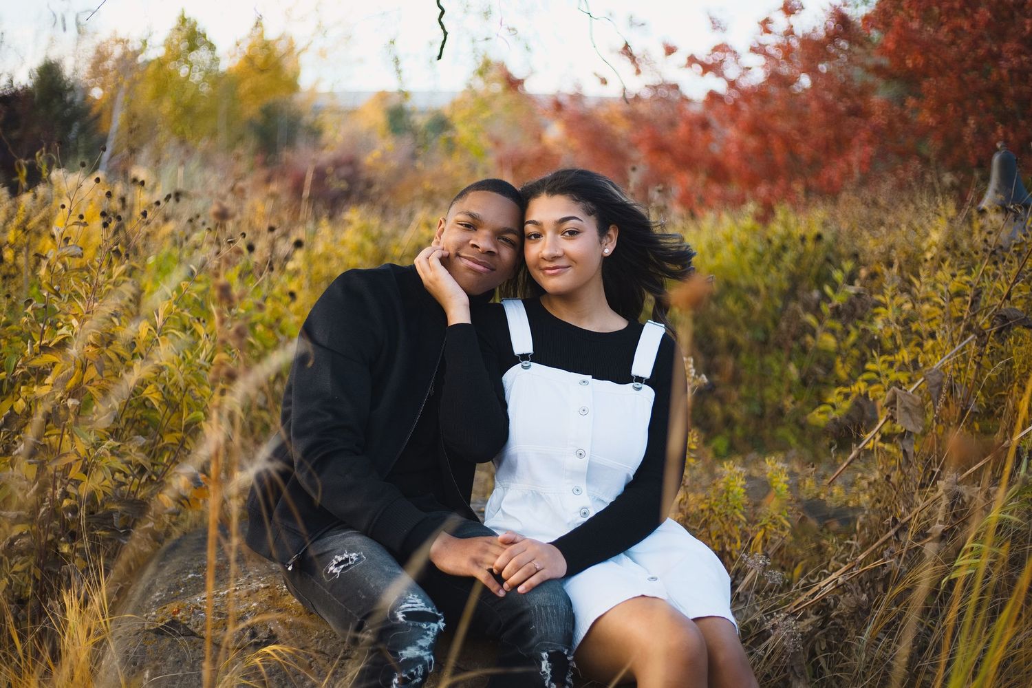 Senior photos couple fall colors verona wi epic