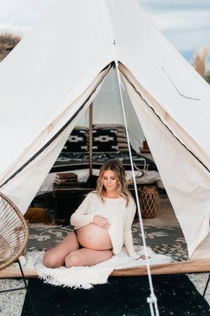 Kelowna maternity photography_Alexandra Kurta Photo_Okanagan Lifestyle & Maternity Photographer