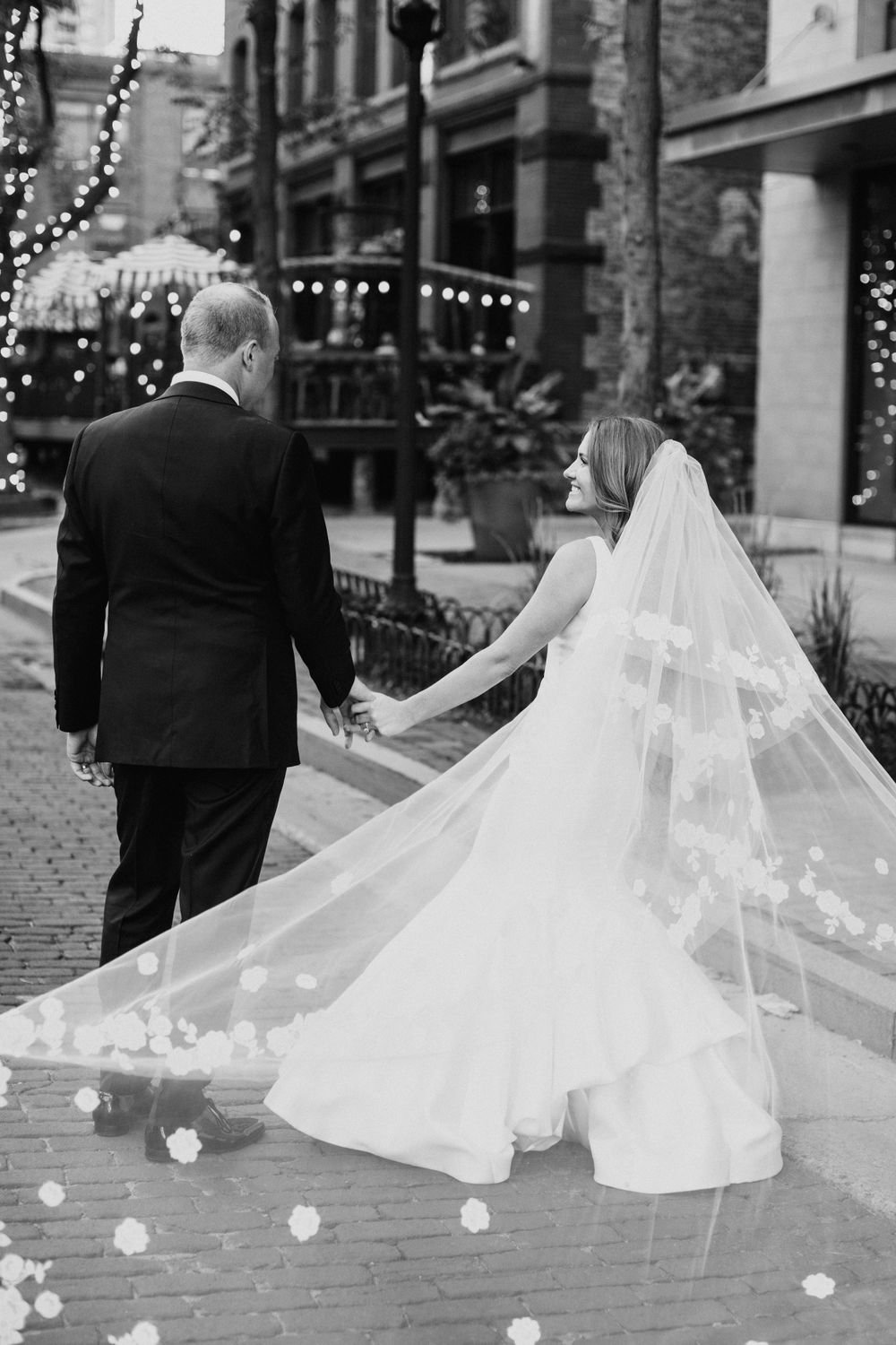 Timeless Wedding Photography Minnesota