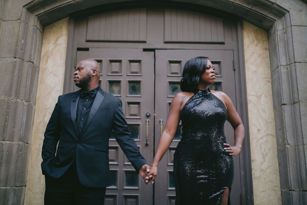 Mandalay Canal Walk at Las Colinas Engagement Photo