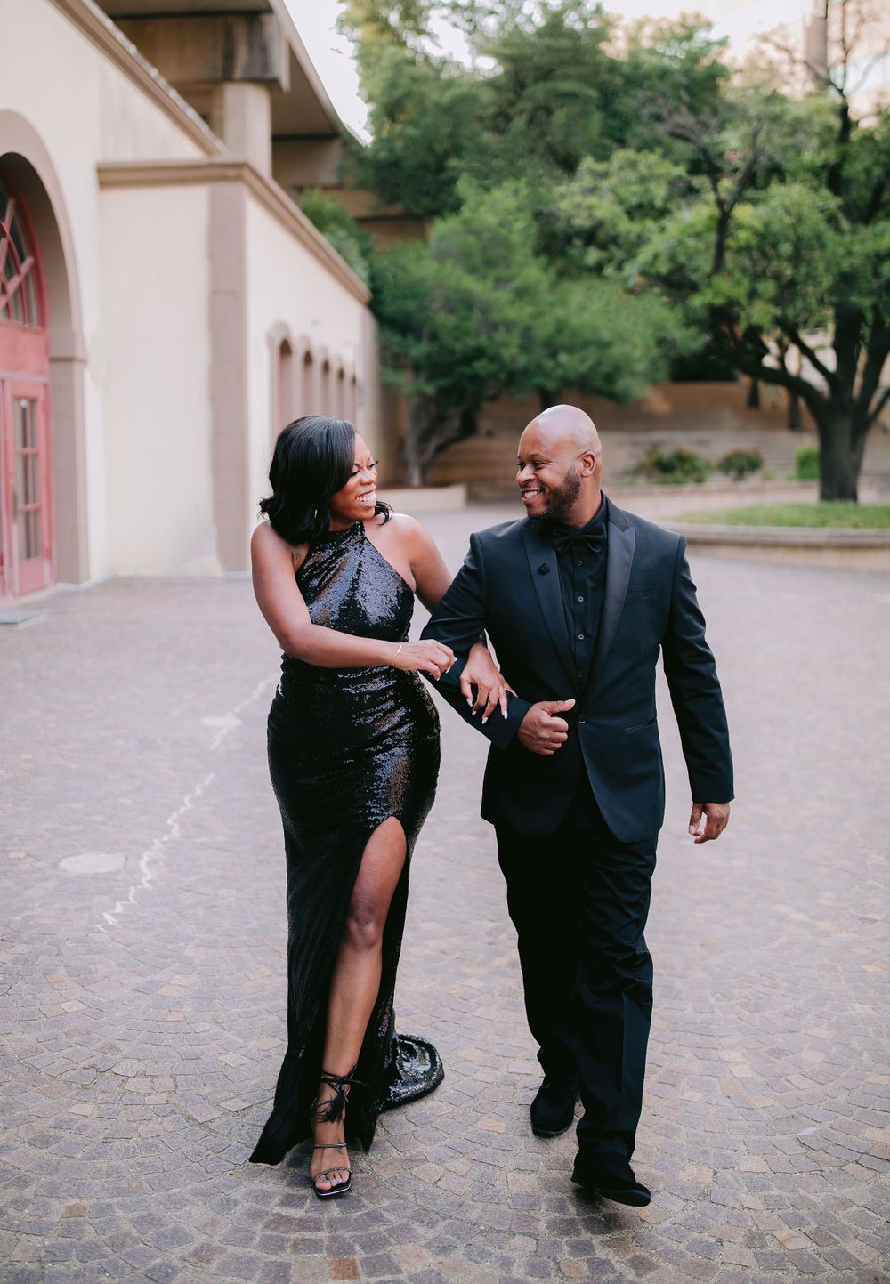 Mandalay Canal Walk at Las Colinas Engagement Photo