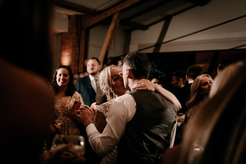 Wedding photography packages by Rose and Rainbow Photography