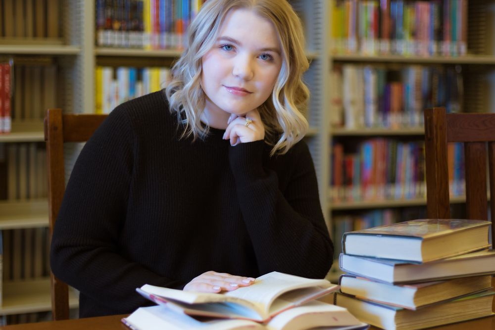 Portrait Photography, Lifestyle Photography, Library, Graduation, Masters Degree, Bismarck, Mandan, Dickinson