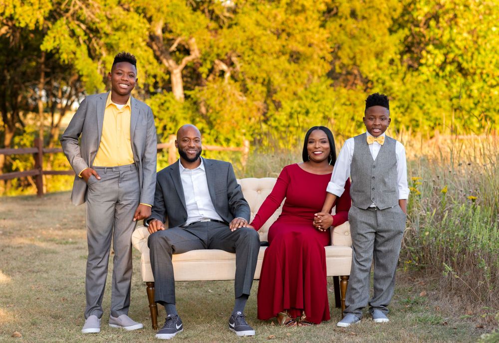 Family photography at Harry Myers Park in Rockwall, Texas by Alicia Wilson Photography