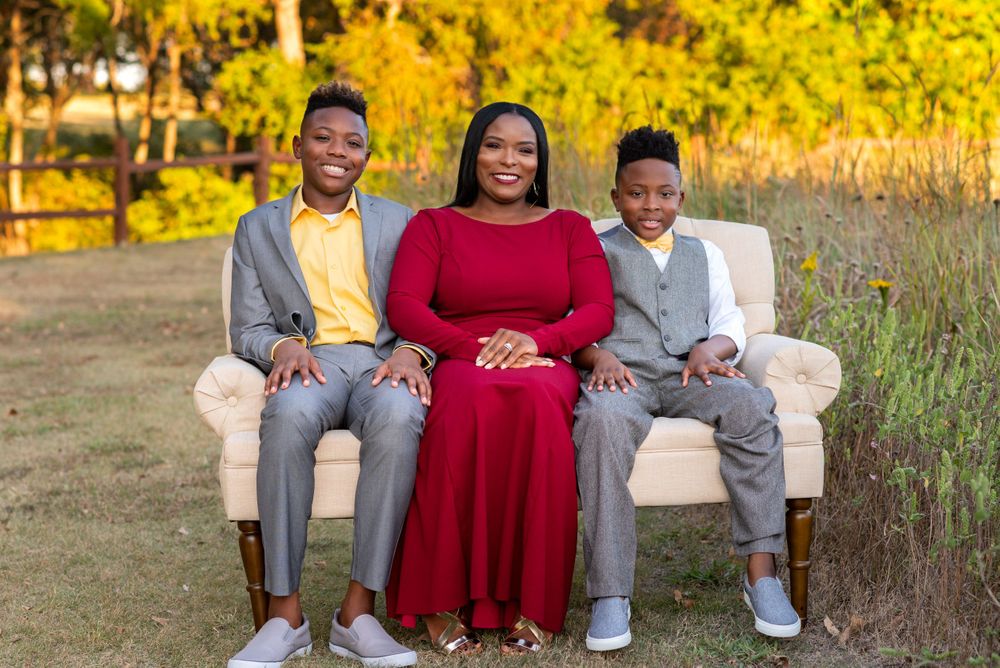 Family photography at Harry Myers Park in Rockwall, Texas by Alicia Wilson Photography