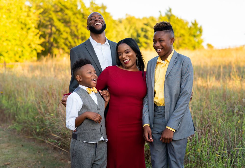 Family photography at Harry Myers Park in Rockwall, Texas by Alicia Wilson Photography