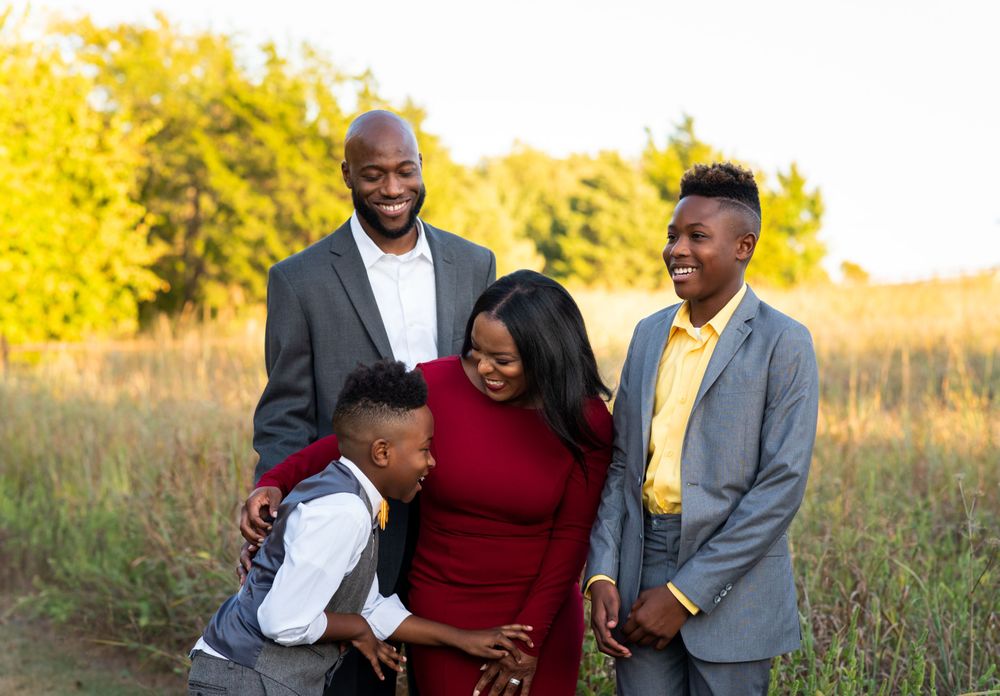 Family photography at Harry Myers Park in Rockwall, Texas by Alicia Wilson Photography