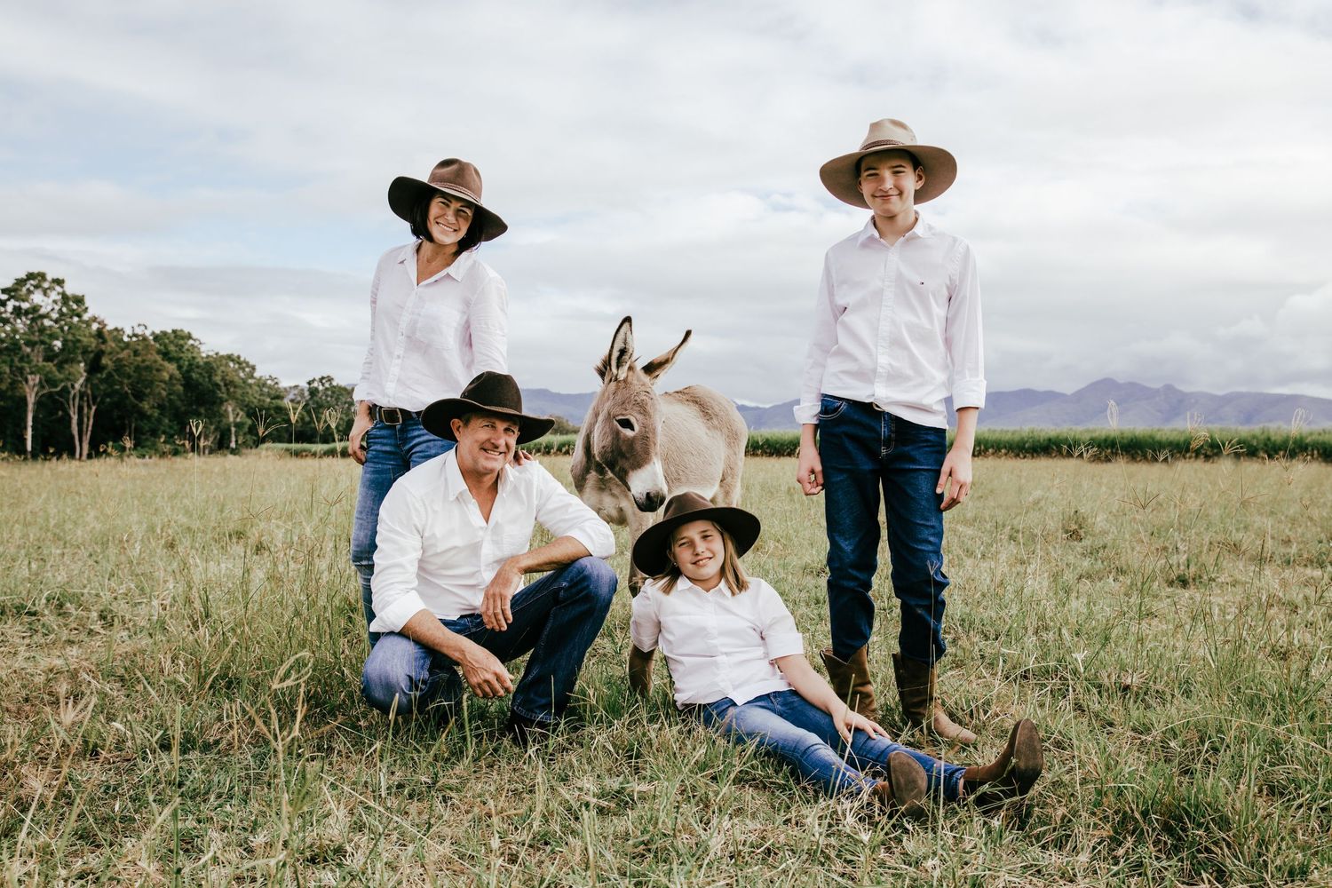 Airlie Beach Whitsundays mackay photographer family country photoshoot