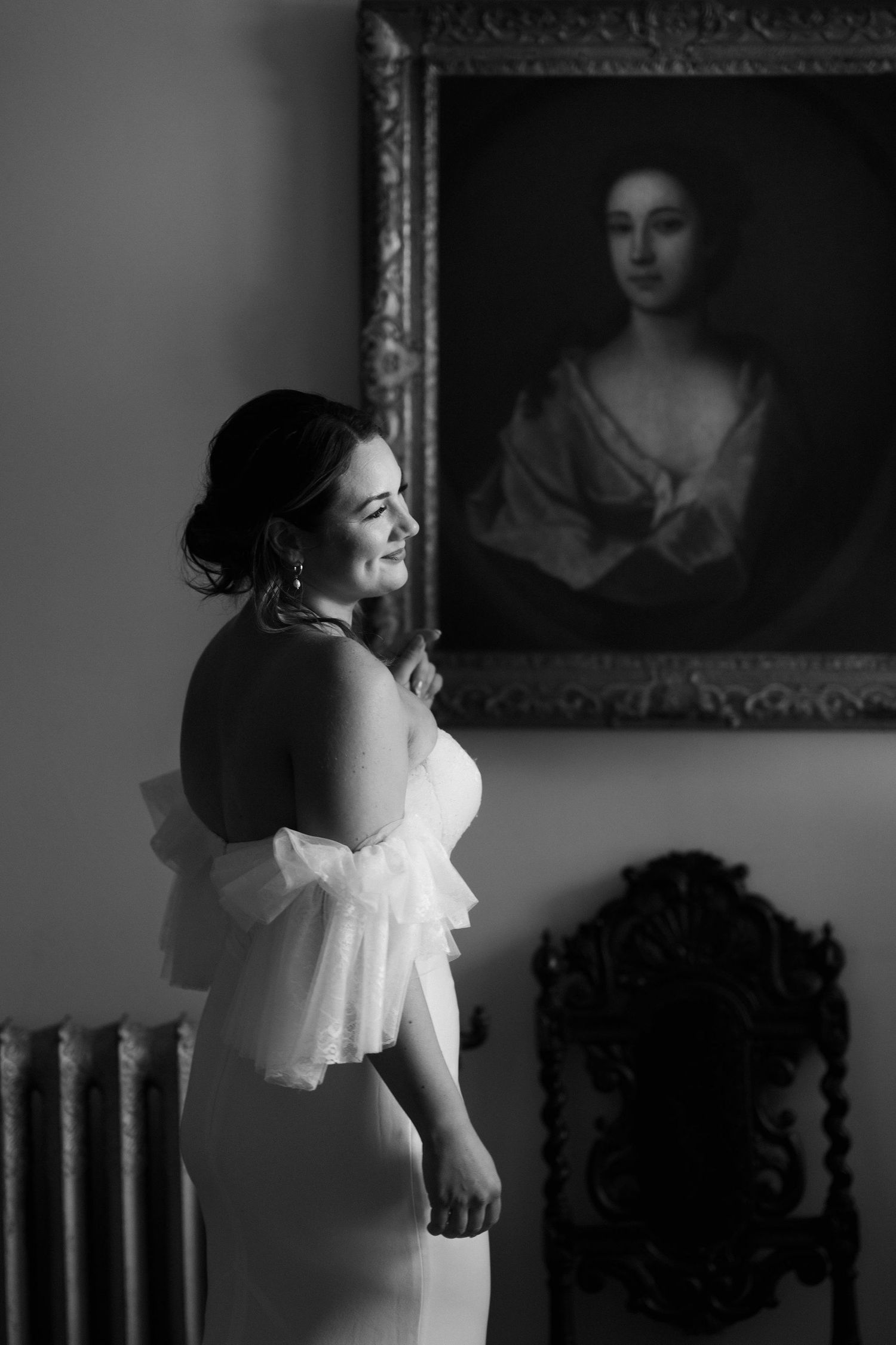 Somerset-pennard-house-wedding-bride