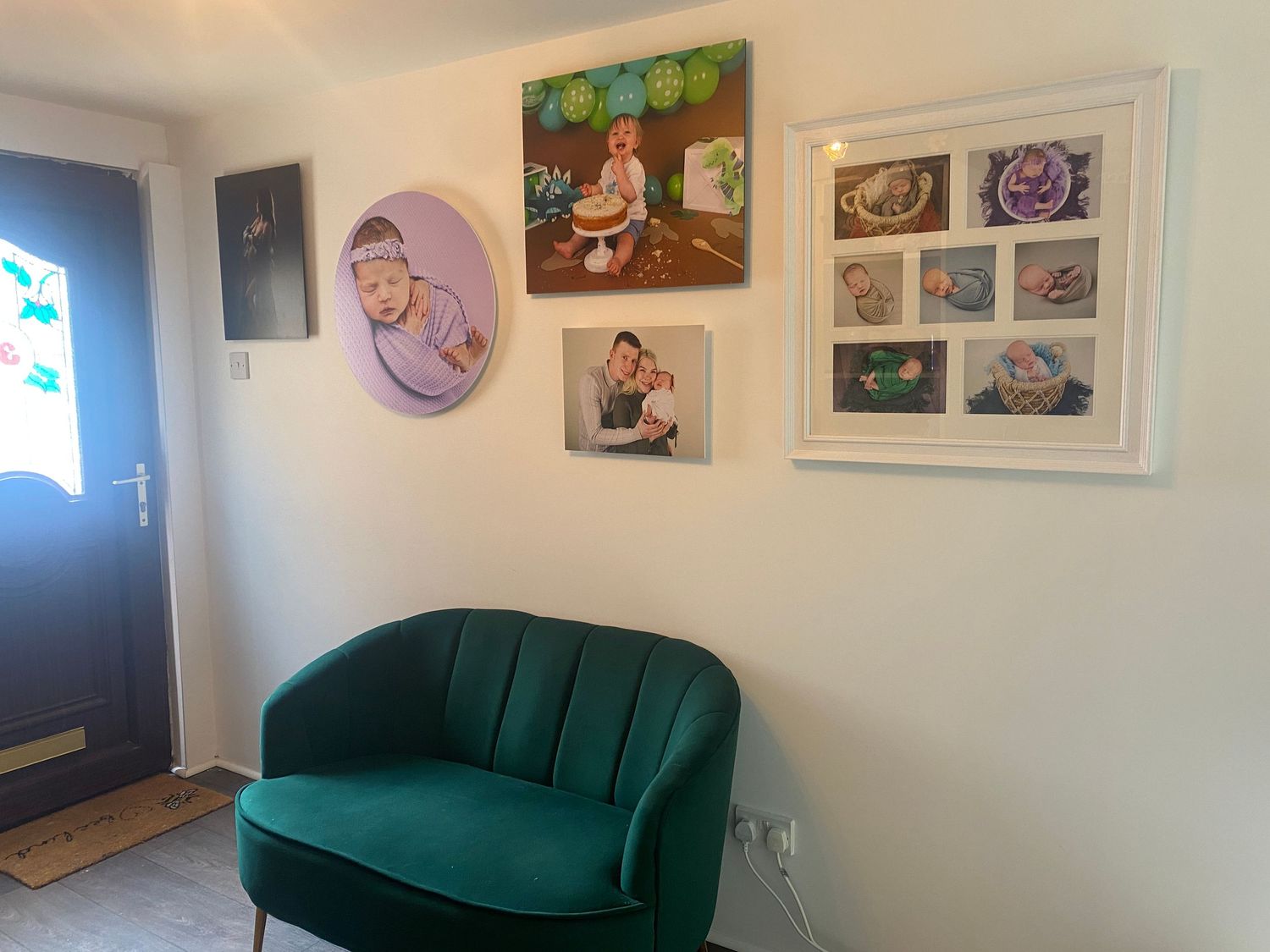 Doncaster photography studio wall art featuring photo frame and newborn, cake smash and maternity images in Doncaster
