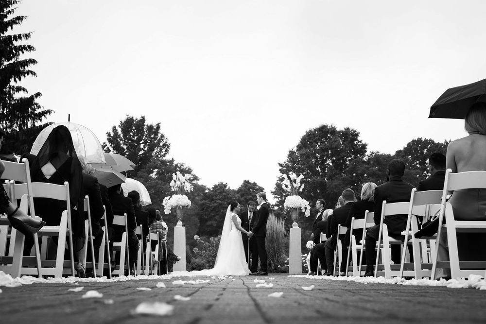 Wedding ceremony at Fairlawn Country Club in Akron, Ohio.
