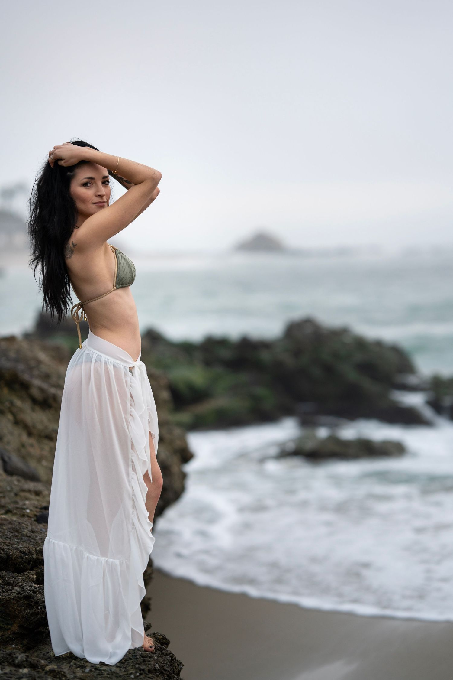 Lifestyle photography by The Iconic Photograph. Laguna Beach. Victoria Beach.