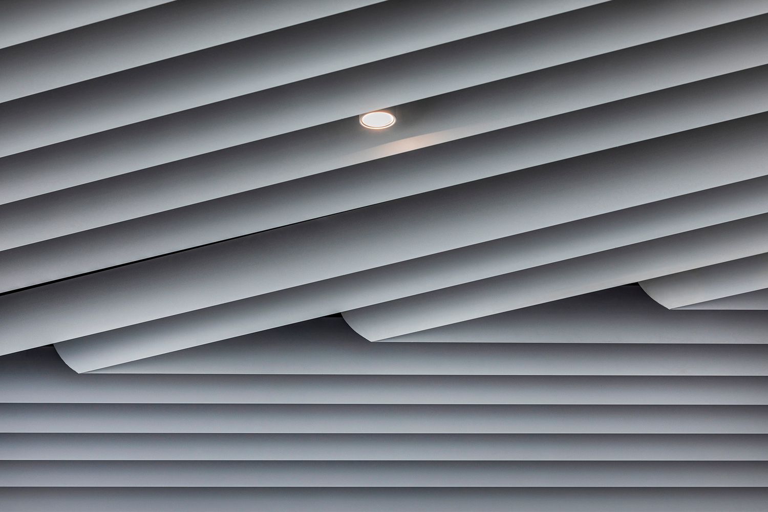 Interior architectural photo of Charlotte Douglas Airport
