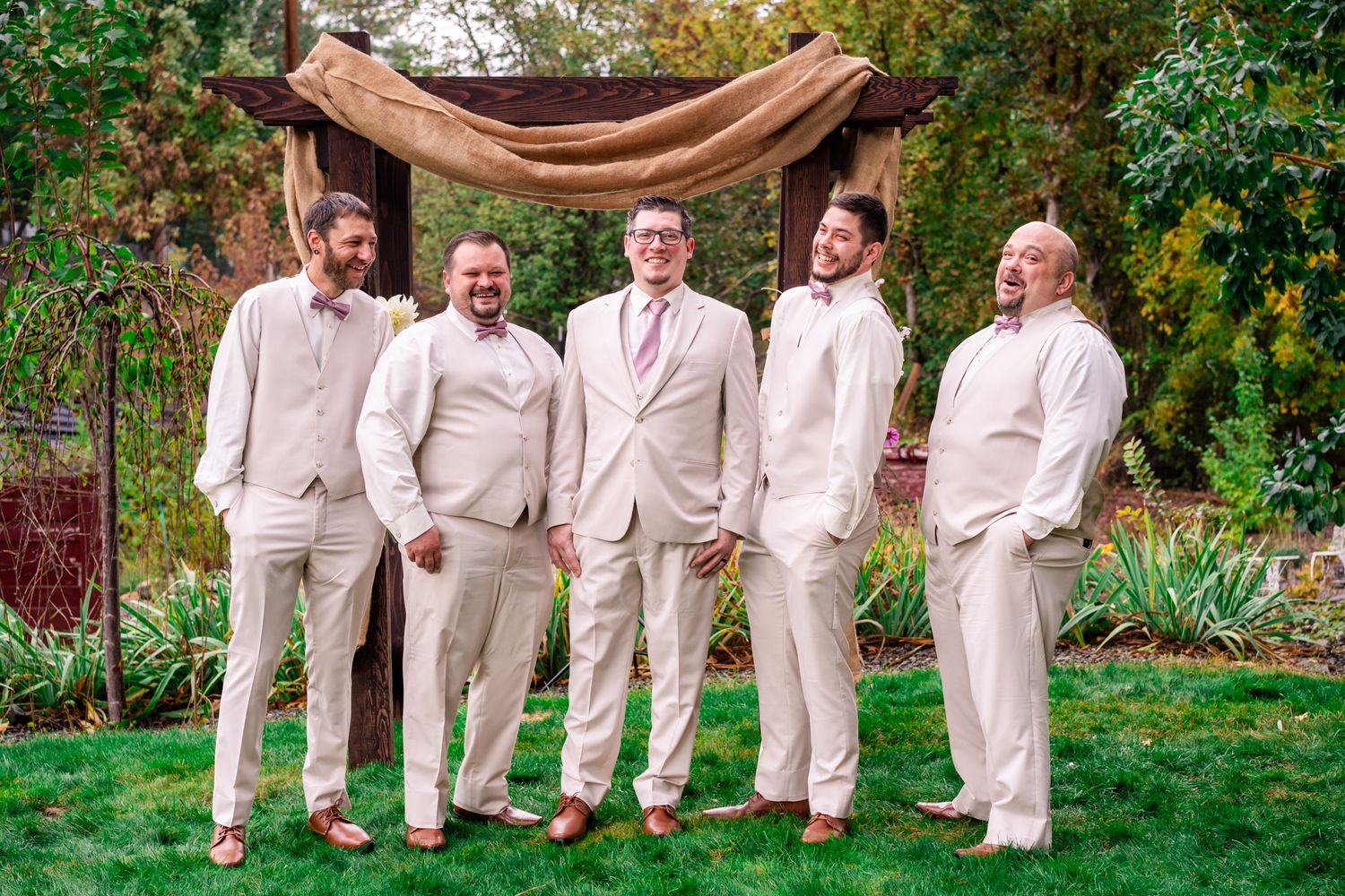 groom and his groomsmen