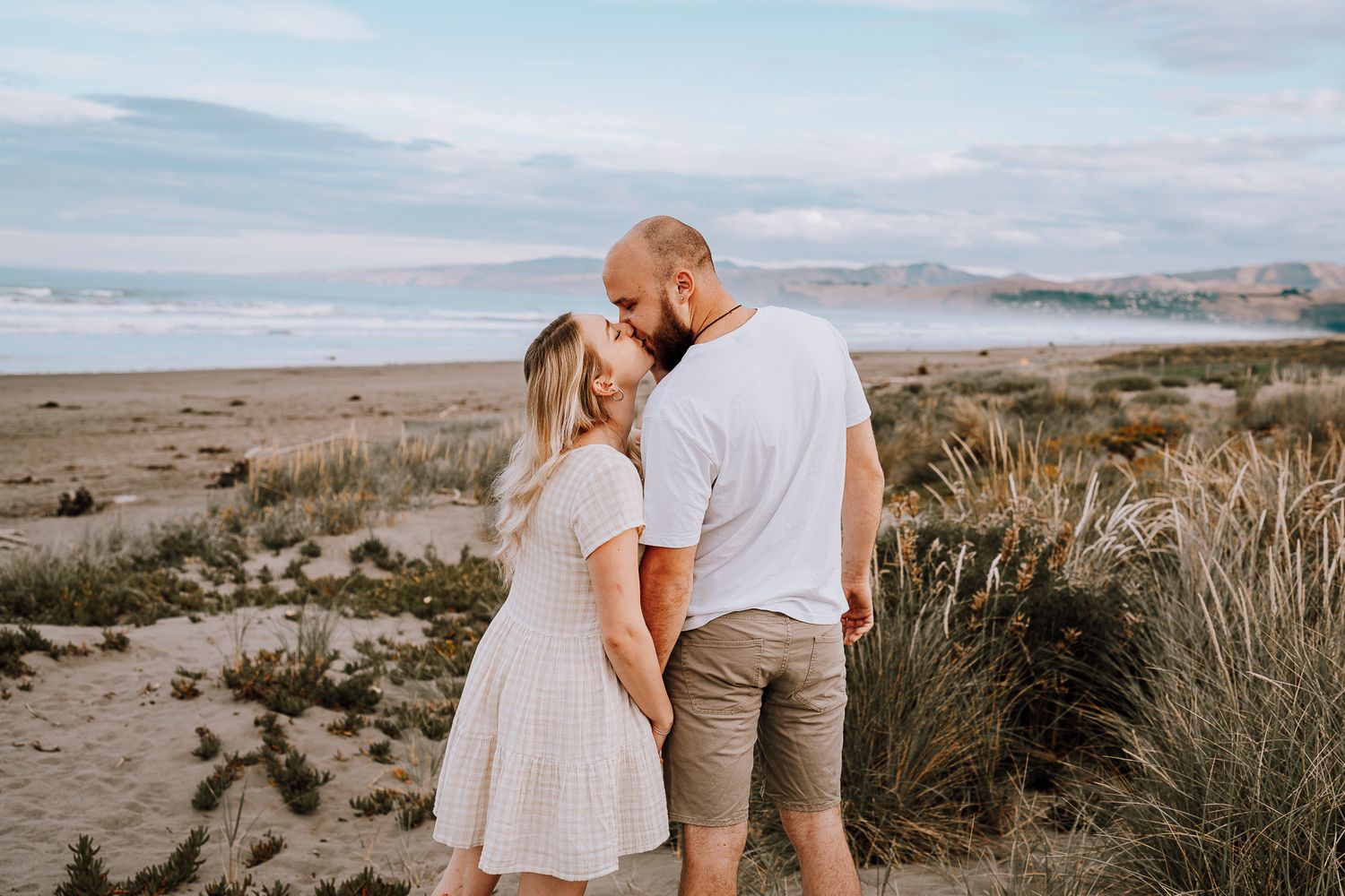 Christchurch wedding photographer. Christchurch family photographer.