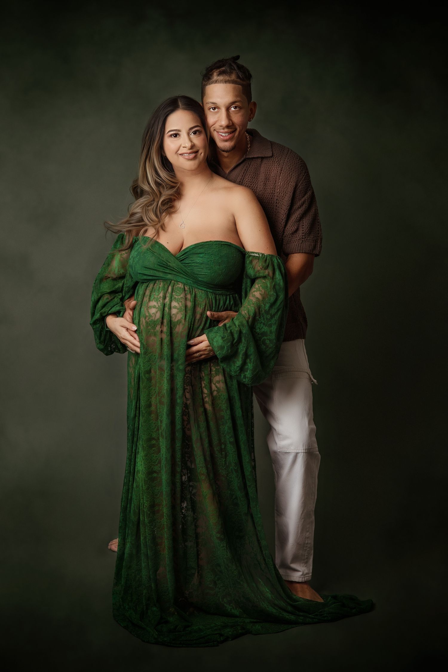 miami maternity photography, maternity photographer near me, maternity portraits miami