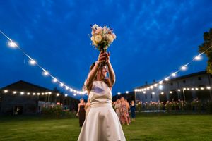 Wedding Reportage, il lancio del bouquet - Marco Foglia Wedding Photography