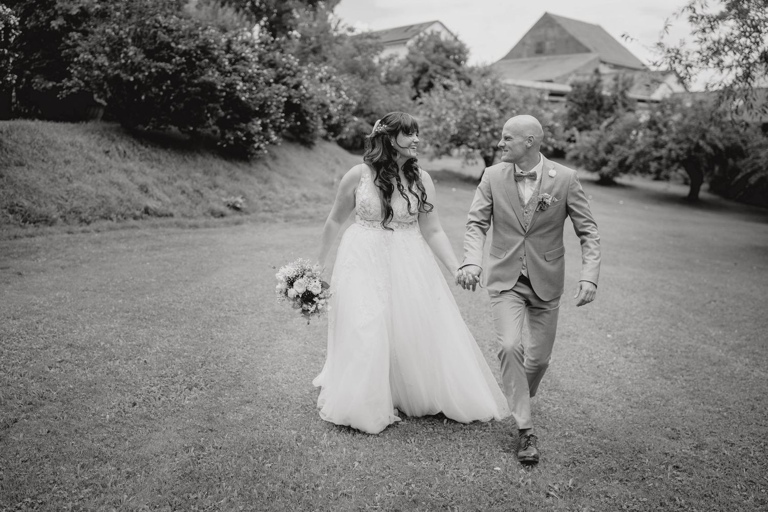 civilwedding hochzeitsfotografie hochzeitsfotografin brautkleid weddinginspiration hochzeit2026 christinaschulz rottendorf freietrauung