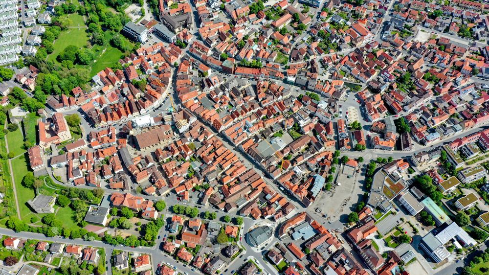 Luftaufnahme Forchheimer Innenstadt von oben Vogelperspektive Drohne