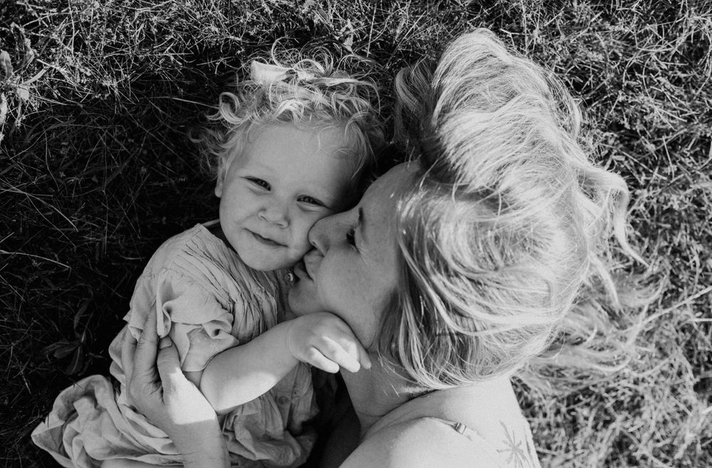 Mother and daughter session at Little Bluff in Prince Edward County, Ontario