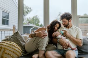 At-home family session in Belleville, Ontario