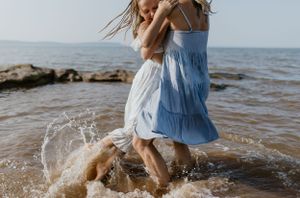 Mother-daughter photo session at Evangeline Beach, Grand Pre, Nova Scotia