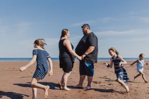 Summer sunset family session at Blomidon Provincial Park in Canning, Nova Scotia