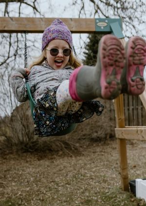 Playtime family session Trenton Ontario - Charlotte Buckle Photography Halifax Photographer
