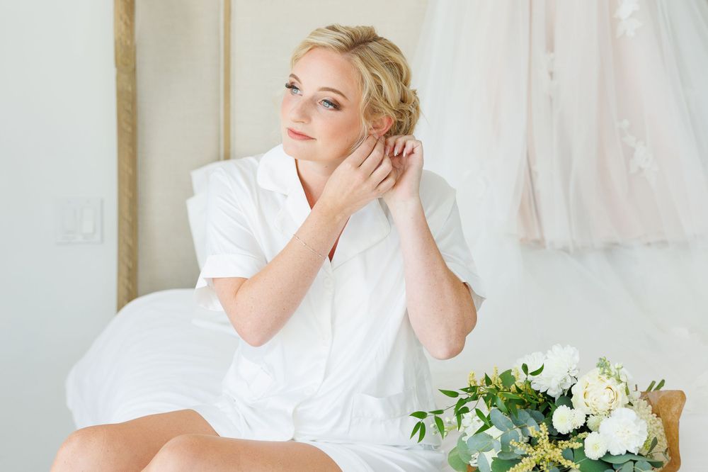 Summerland and Penticton wedding photographer.  Soft and airy wedding photography.  Vineyard weddings.