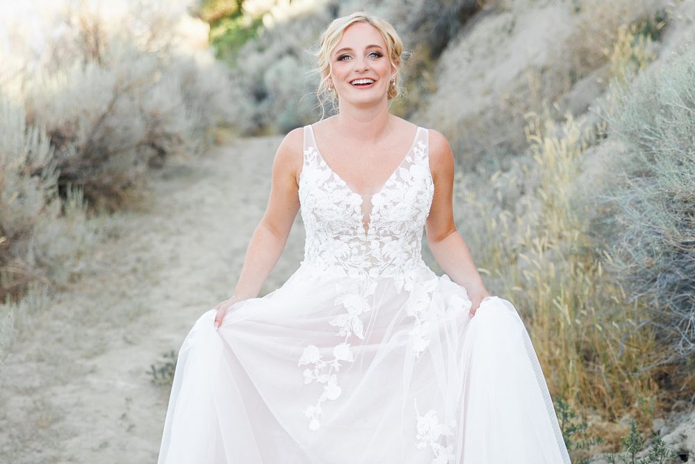 Summerland and Penticton wedding photographer.  Soft and airy wedding photography.  Vineyard weddings.
