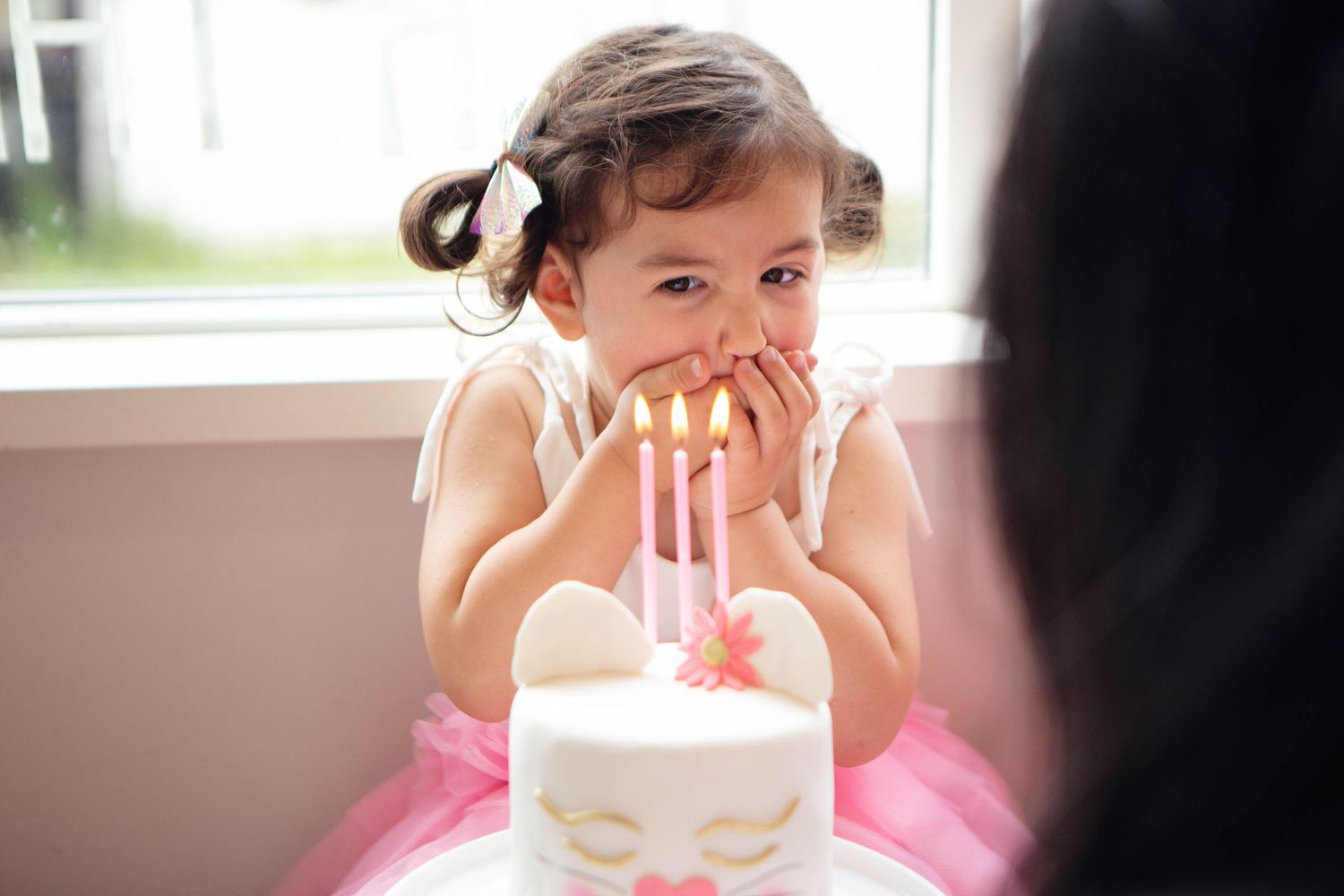 Surrey BC Vancouver Event Photographer mom and daughter birthday party Location Performing Star Cake