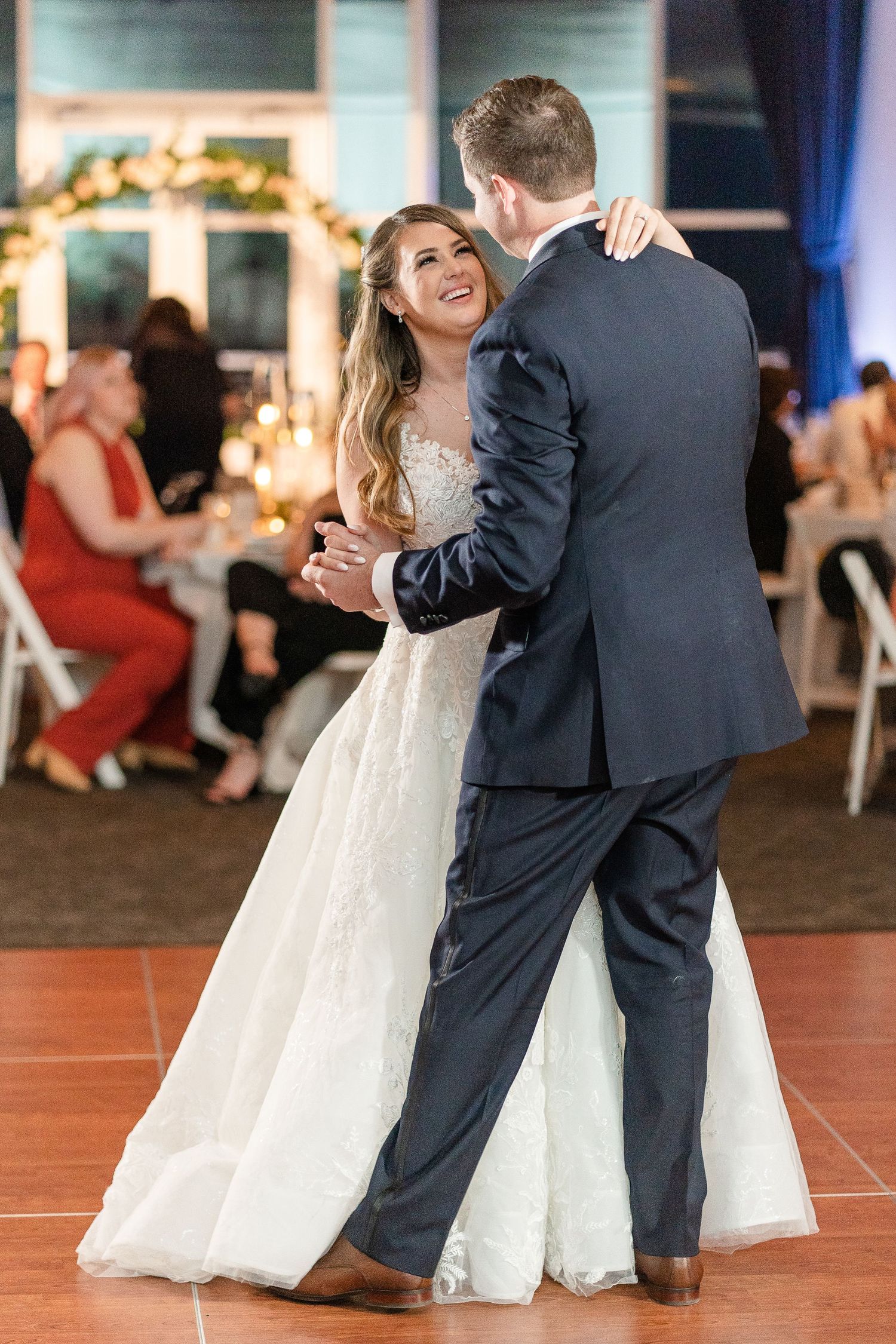 Discovery World Wedding, Milwaukee Lakefront Wedding, Milwaukee Wedding Photographer, Wisconsin Wedding Photos