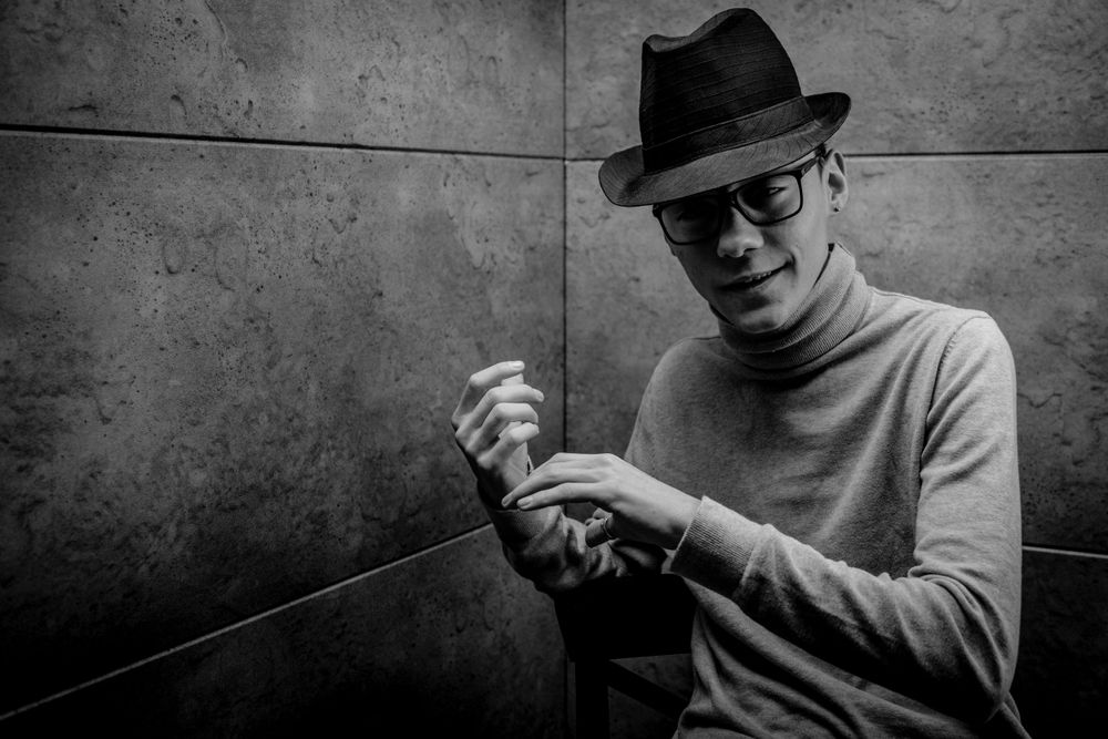 професионална фотосесия в студио, заснета от професионален фотограф град софия, младост
