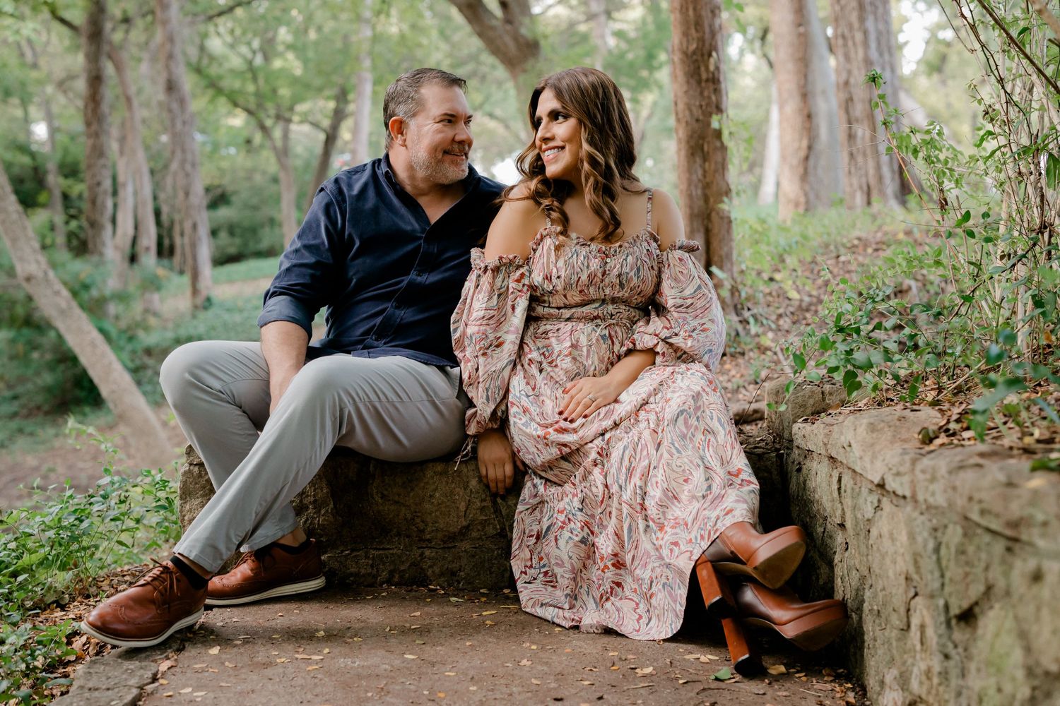 Outdoor Family Photoshoot Dallas, Newborn Family Photography, Maternity, & Family Photography Services