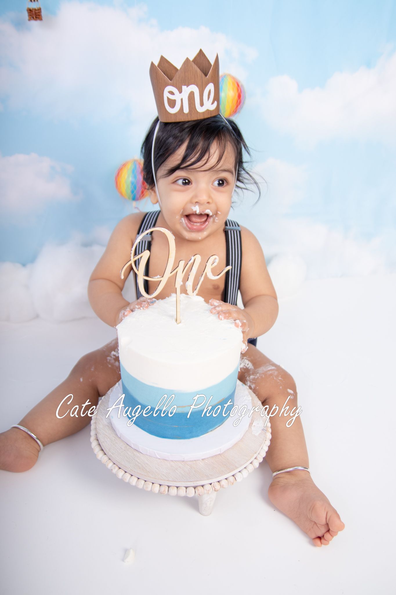 First birthday milestone cake smash photo session Glastonbury, CT