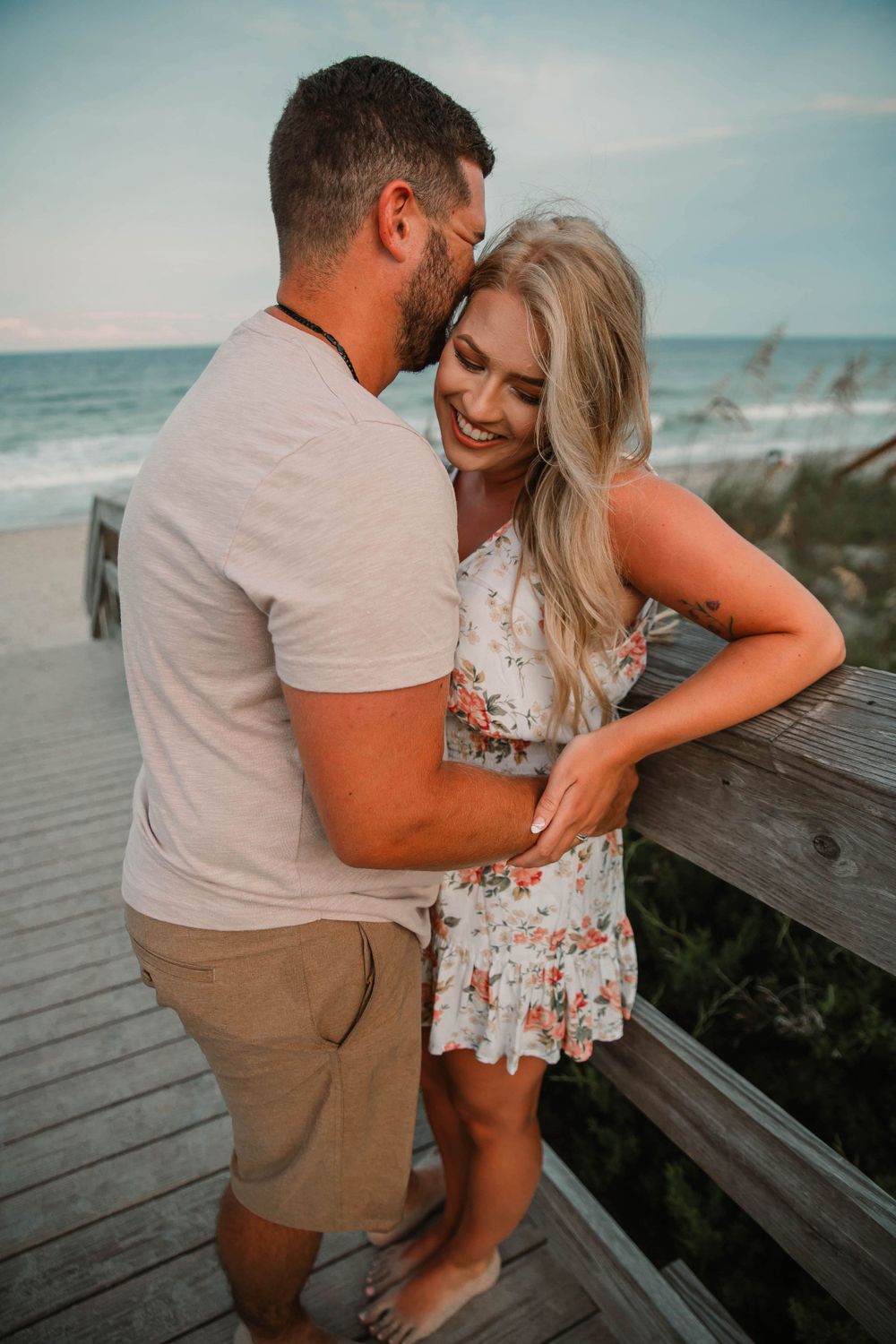 wilmington north carolina photographer beach photography golden hour lifestyle photos engagement photographer