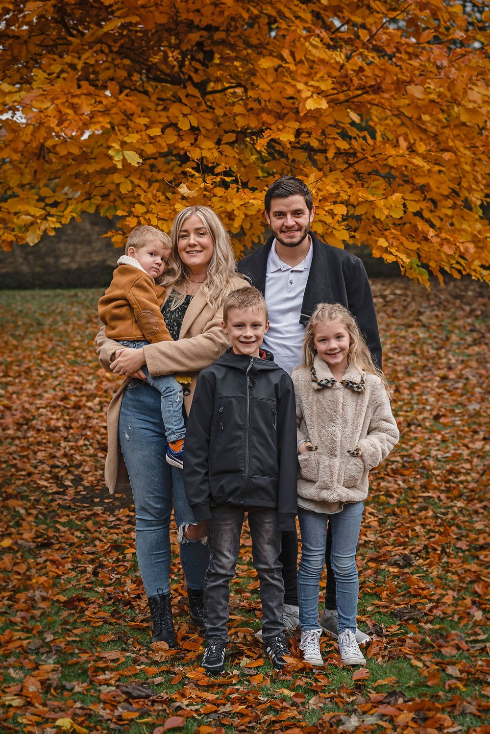 Family Portrait Photographer
Family Portrait
Falkirk Photographer
Autumn Mini Session
