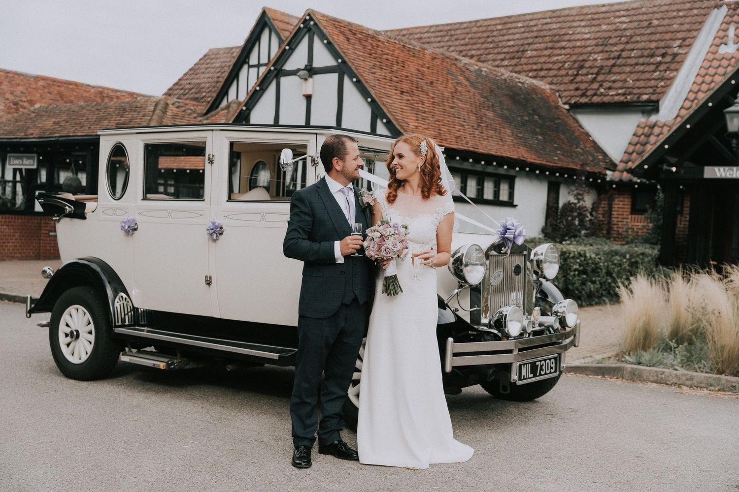 wedding photographer in basildon, Ye Olde Plough House Wedding Venue, wedding photographer, wedding photo