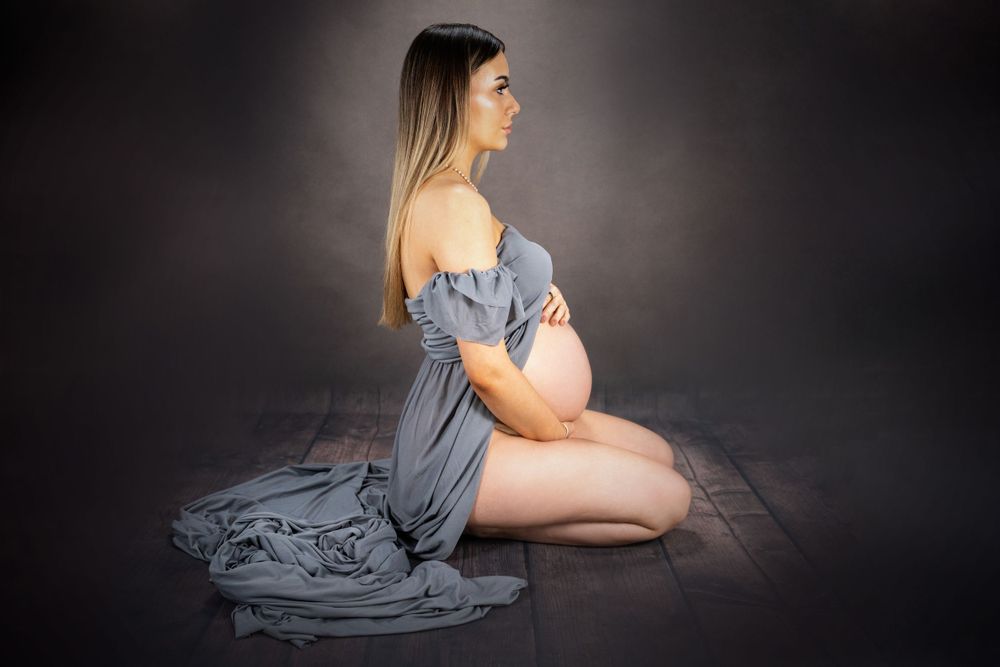 Professional Maternity photoshoot with grey dress