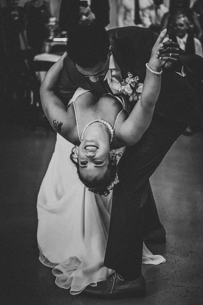 The first dance of a beautiful couple