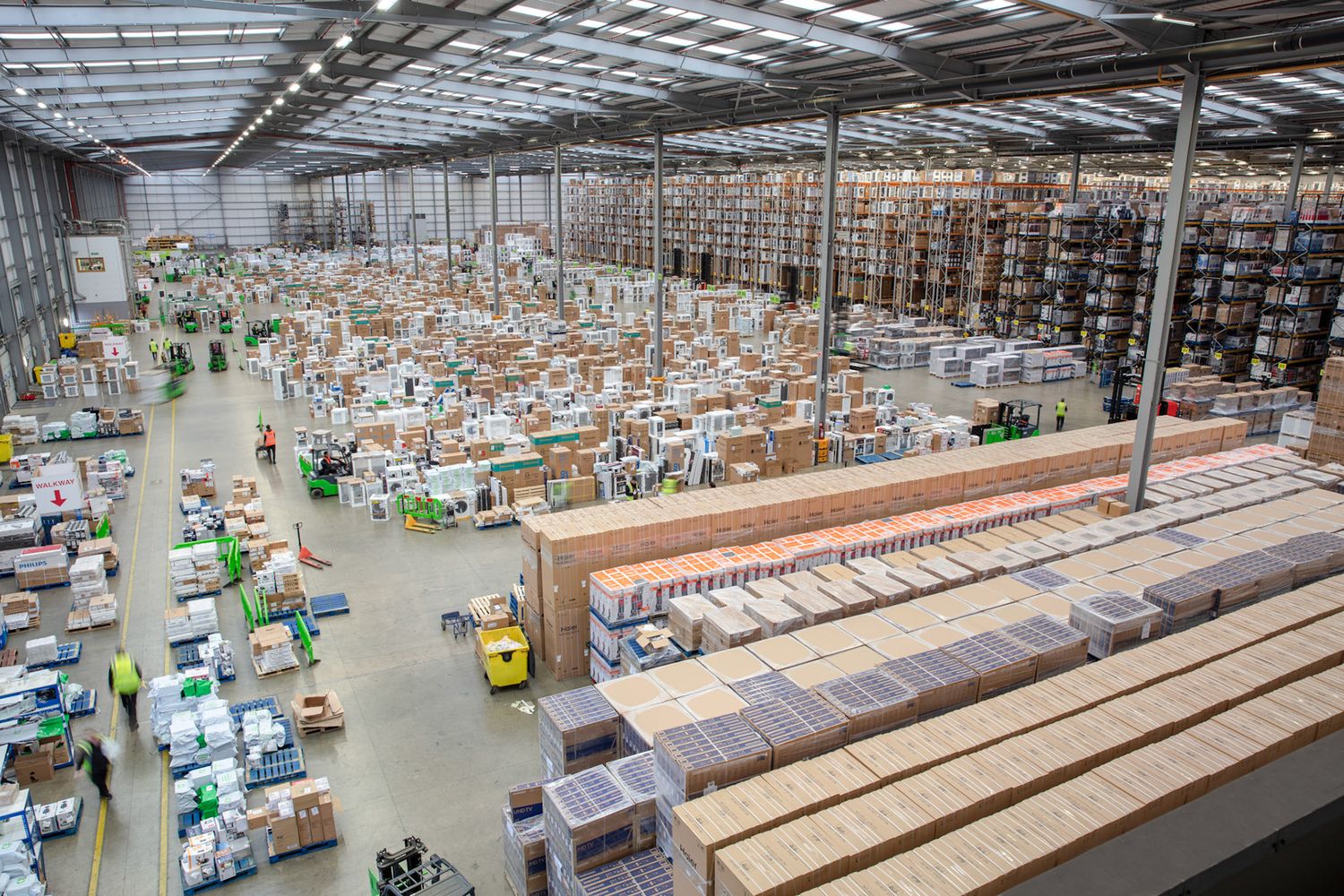 Corporate professional warehouse at AO.com | Interior architecture Photography by Alexander Malric Smith Photography