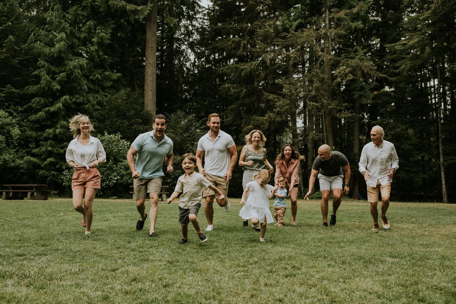 Everybody running during a multi-generational family shoot.